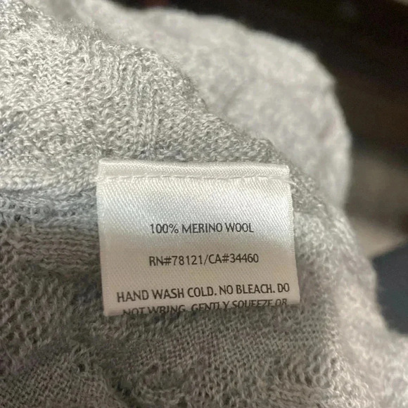 Eileen Fisher merino wool gray cardigan sweater size LARGE. - Picture 12 of 13